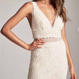 Tadashi Soji white lace dress